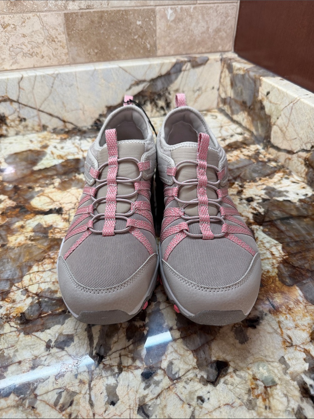 Skechers Womens Running Shoes Seager Hiker 158049S Taupe Sneakers Size 9 NWOB